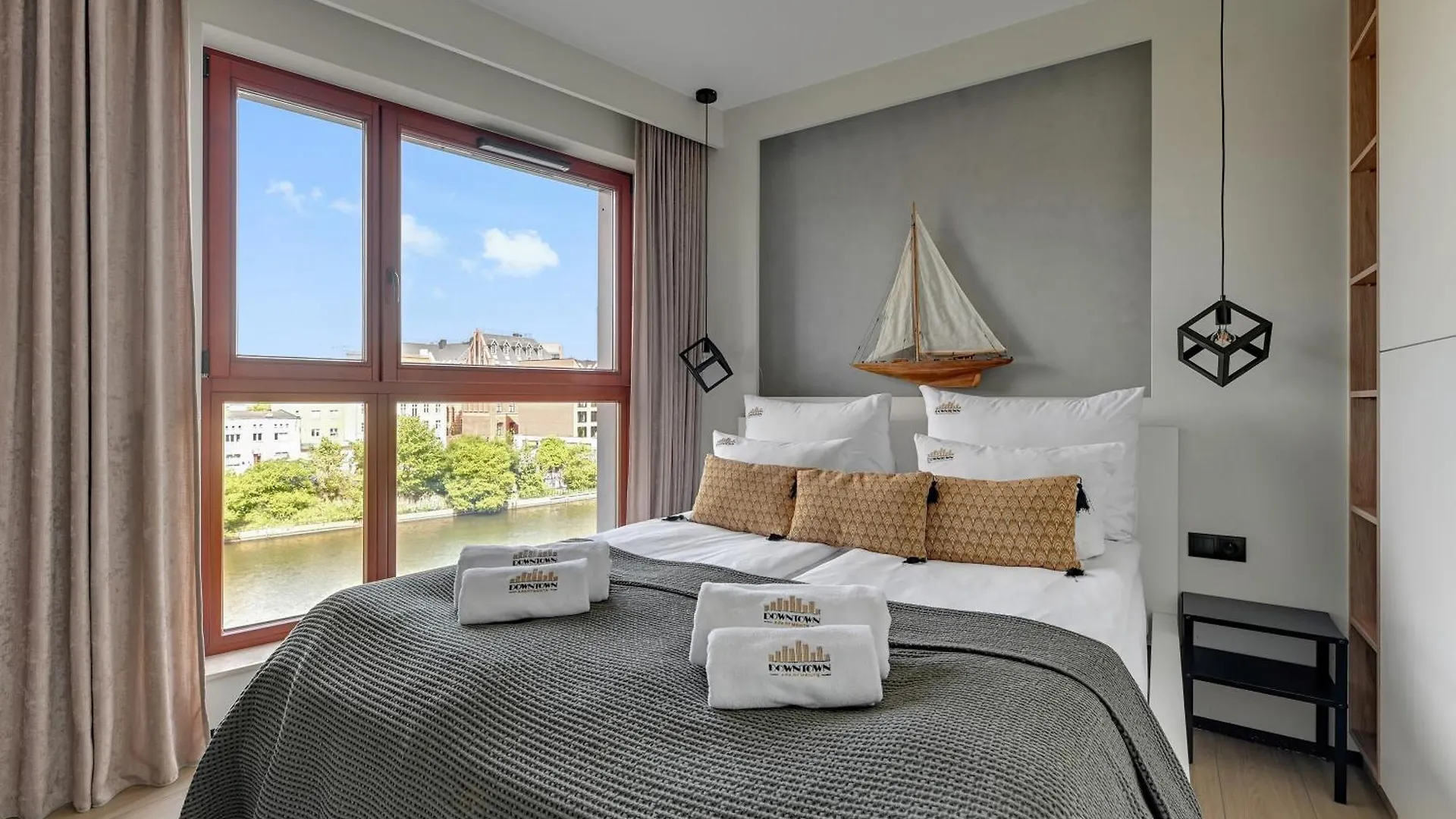 Waterlane Island - Riverview Pool, Spa, Gym & Parking By Downtown Apartments Gdansk