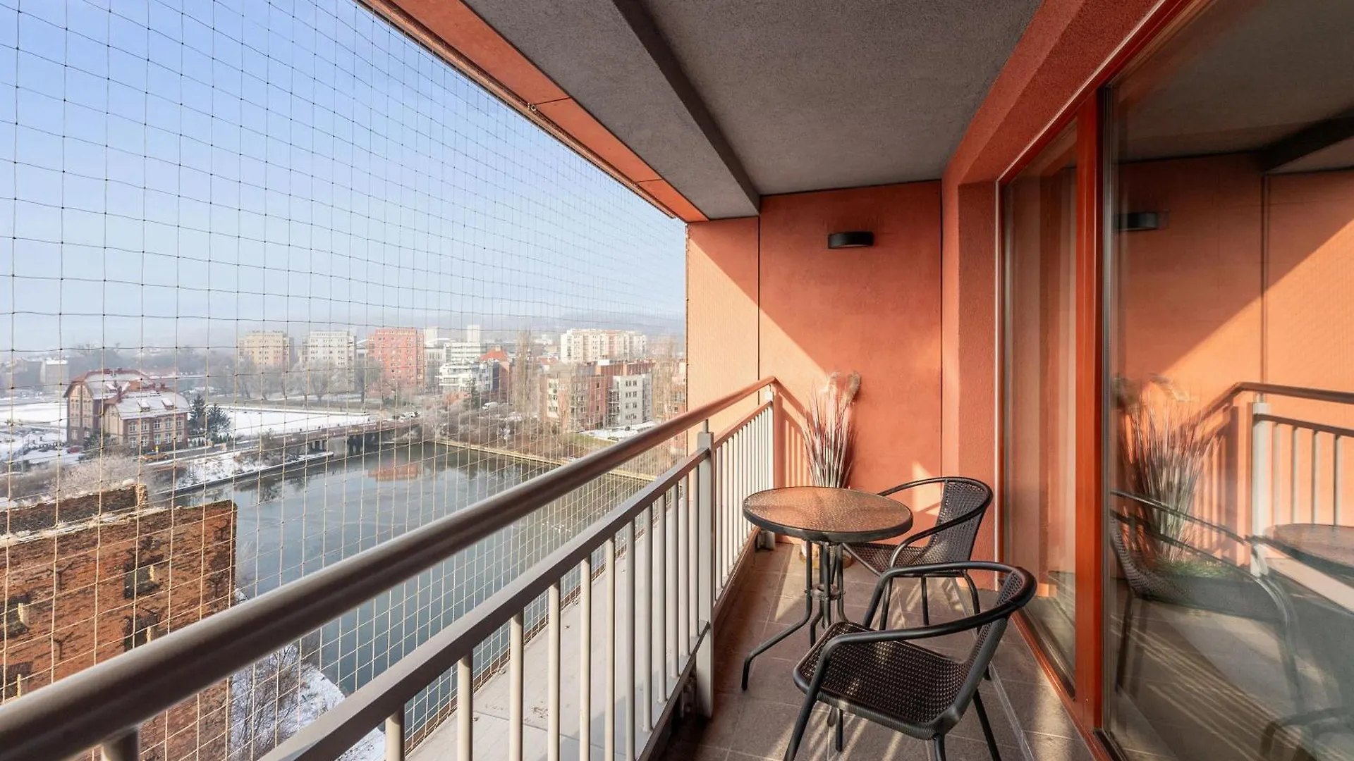 Waterlane Island - Riverview Pool, Spa, Gym & Parking By Downtown Apartments グダニスク 0*,