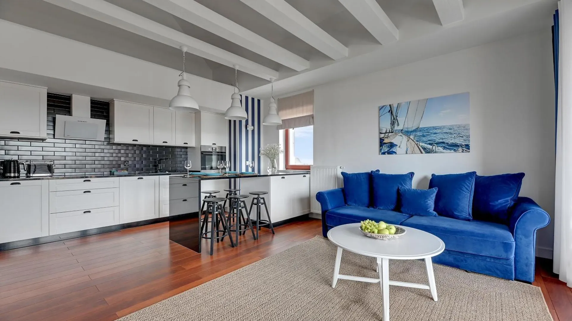 Waterlane Island - Riverview Pool, Spa, Gym & Parking By Downtown Apartments Gdansk 0*,  Poland