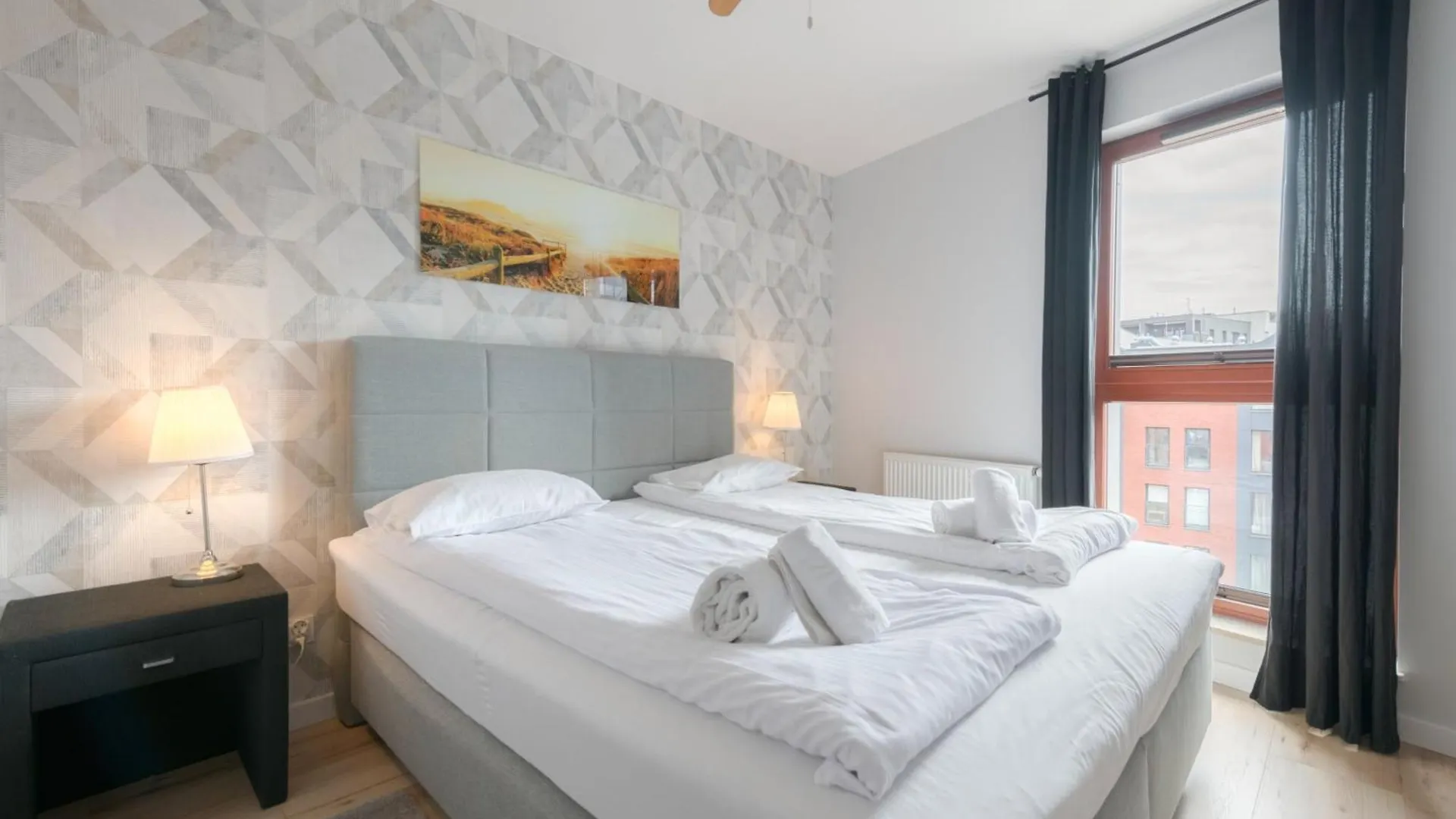 Waterlane Island - Riverview Pool, Spa, Gym & Parking By Downtown Apartments Gdansk Poland